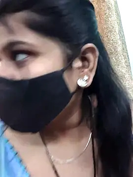 Hotty-simran online show from 11.20.25