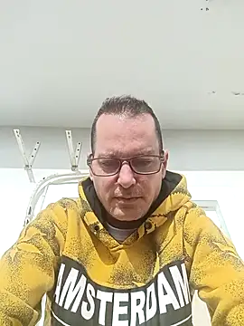 Snapshot of SperMaster_dom chatting on 11.19.25 SperMaster dom online show from 11.19.25