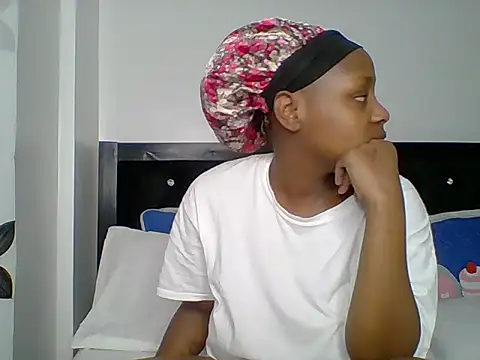 Snapshot of Miss_Amani chatting on 05.29.26 Miss Amani online show from 05.29.26