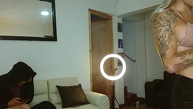 parejacaliente20154 online show from 03.12.25