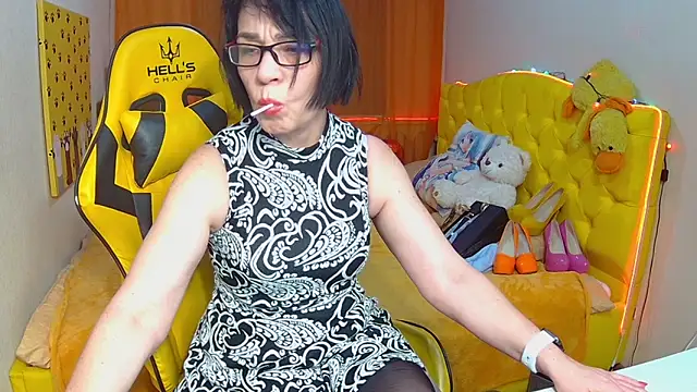 SandraHormas online show from 02.17.25