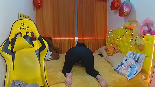 SandraHormas online show from 03.17.25