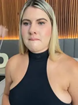 EmiilyAdams  online show from 01.18.26