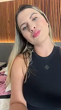 EmiilyAdams  online show from 06.10.26
