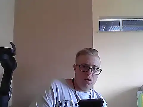 bisexualboy05 online show from 01.13.25