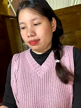 Sexyass13 online show from 12.17.25