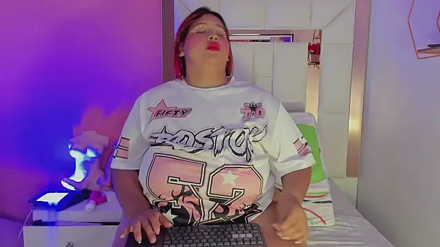 Alanna hot3 online show from 05.06.26