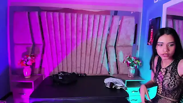 Jasmin Skinny online show from 02.22.25