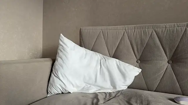 weshycouple online show from 05.19.26