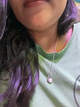 HaaniKaur online show from 01.05.25