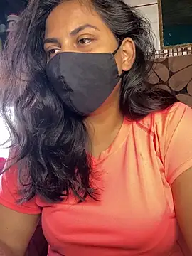 HaaniKaur online show from 01.06.26