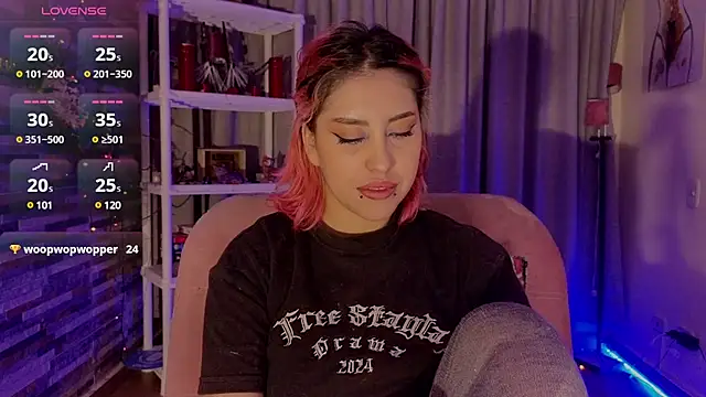 Snapshot of Hairyandsexysalma chatting on 01.13.25 Hairyandsexysalma online show from 01.13.25