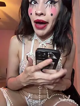 Gothbabbi online show from 04.08.26
