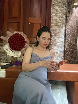LiLi-Kirix99 online show from 07.04.26