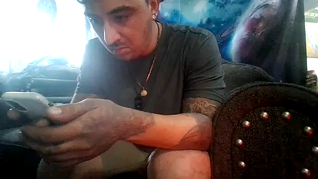 Antoniothedon online show from 05.17.26