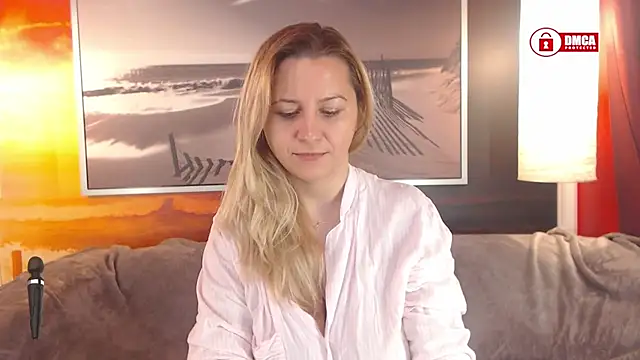 Snapshot of BigBoobsARRI chatting on 01.25.25 BigBoobsARRI online show from 01.25.25