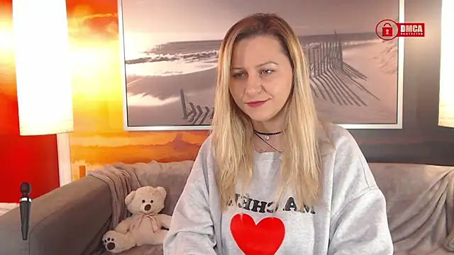 Snapshot of BigBoobsARRI chatting on 02.10.25 BigBoobsARRI online show from 02.10.25