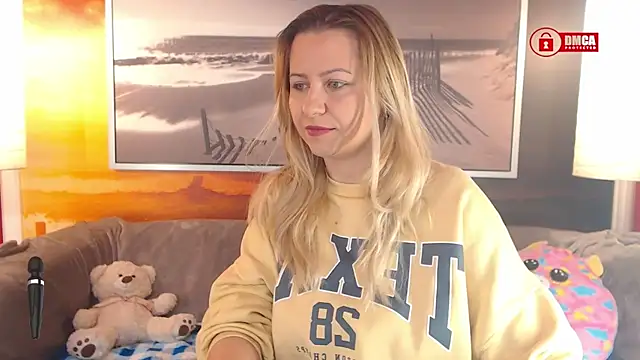Snapshot of BigBoobsARRI chatting on 02.19.25 BigBoobsARRI online show from 02.19.25