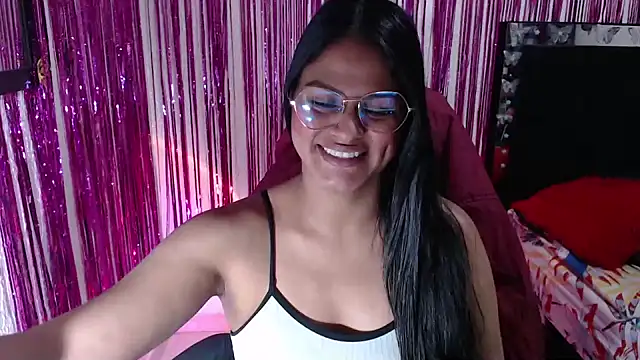 Snapshot of SweetAlmaa chatting on 05.10.26 SweetAlmaa online show from 05.10.26