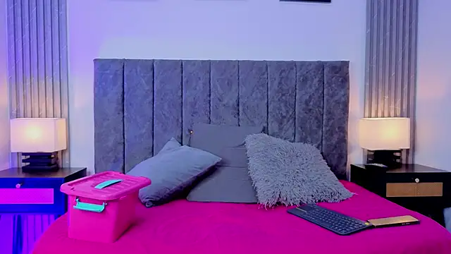 Ema Stone65 online show from 10.04.25