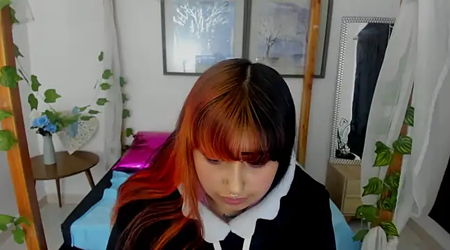 Snapshot of lussyevans24 chatting on 01.30.25 lussyevans24 online show from 01.30.25