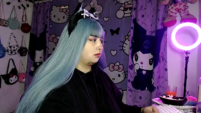 Snapshot of lussyevans24 chatting on 02.02.26 lussyevans24 online show from 02.02.26