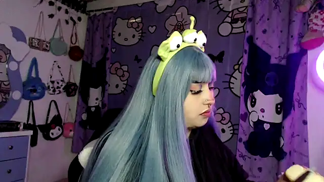 Snapshot of lussyevans24 chatting on 02.03.26 lussyevans24 online show from 02.03.26