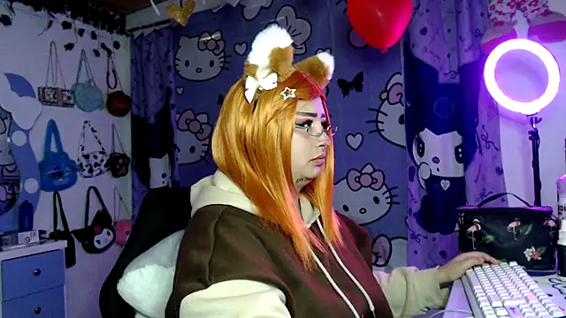 Snapshot of lussyevans24 chatting on 02.24.26 lussyevans24 online show from 02.24.26