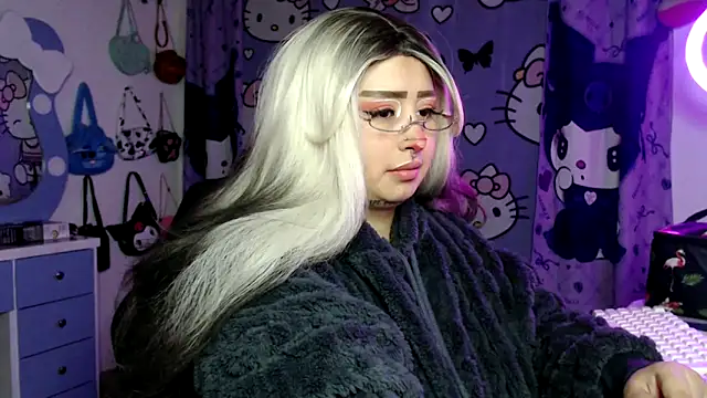 Snapshot of lussyevans24 chatting on 03.01.26 lussyevans24 online show from 03.01.26