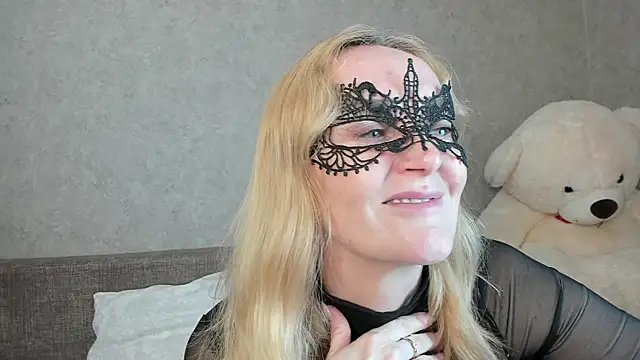 Snapshot of angelica_marquise chatting on 07.02.26 angelica marquise online show from 07.02.26
