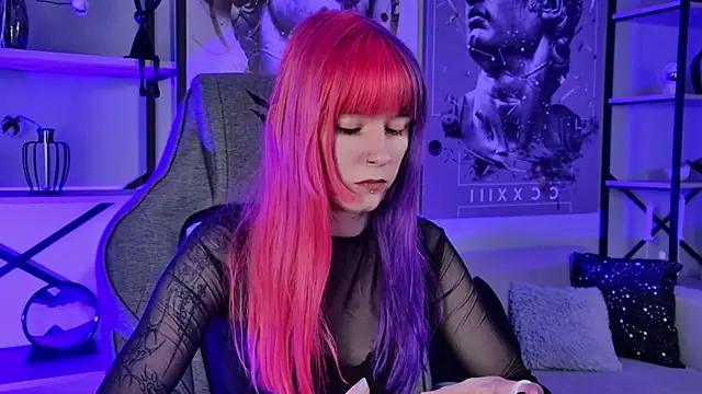 LexiWenford online show from 06.25.26