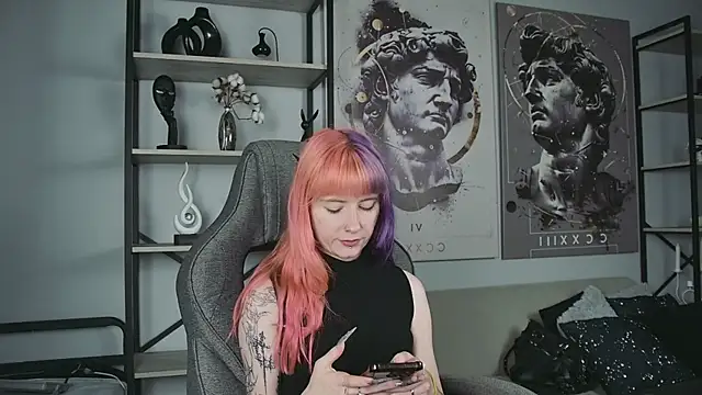 LexiWenford online show from 07.06.26