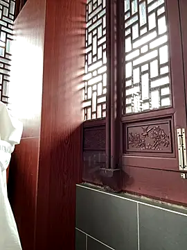 Snapshot of Asia-Melody chatting on 10.04.25 Asia-Melody online show from 10.04.25