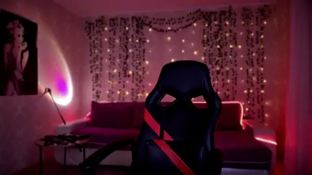 AllisonBlack  online show from 04.01.26