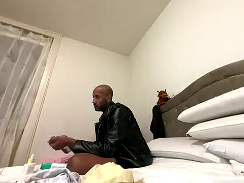 Snapshot of esteraulxxx chatting on 10.04.25 esteraulxxx online show from 10.04.25