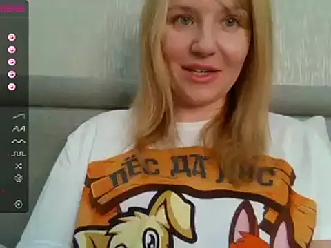 urbadkitty online show from 12.12.24