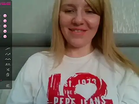 urbadkitty online show from 12.20.24