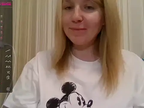 urbadkitty online show from 01.11.25