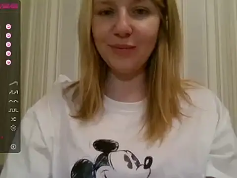 urbadkitty online show from 01.23.25