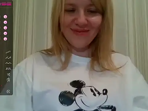 urbadkitty online show from 01.24.25