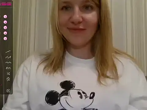 urbadkitty online show from 03.01.25