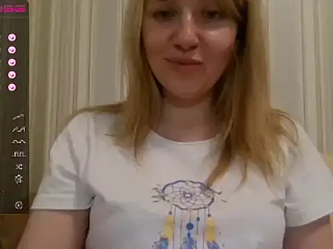 urbadkitty online show from 03.06.25