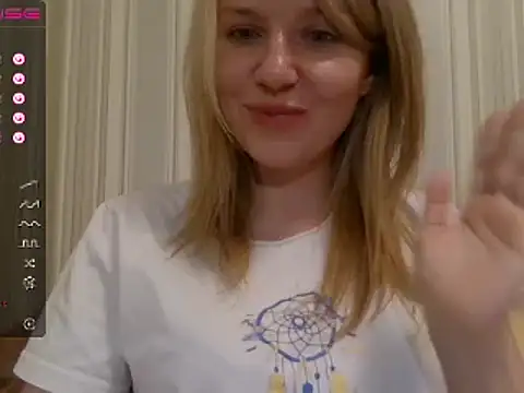 urbadkitty online show from 03.06.25