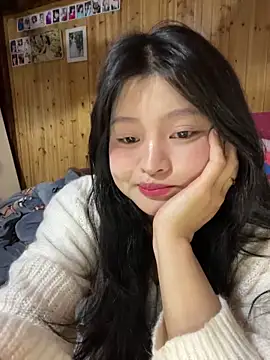 Snapshot of Anges893 chatting on 03.17.25 Anges893 online show from 03.17.25