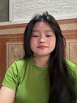 Snapshot of Anges893 chatting on 10.10.25 Anges893 online show from 10.10.25