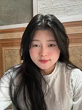 Snapshot of Anges893 chatting on 10.26.25 Anges893 online show from 10.26.25