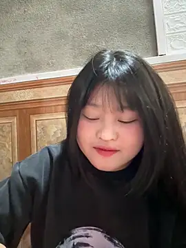 Snapshot of Anges893 chatting on 11.30.25 Anges893 online show from 11.30.25