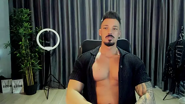 Snapshot of HaydenSpearss chatting on 02.14.26 HaydenSpearss online show from 02.14.26