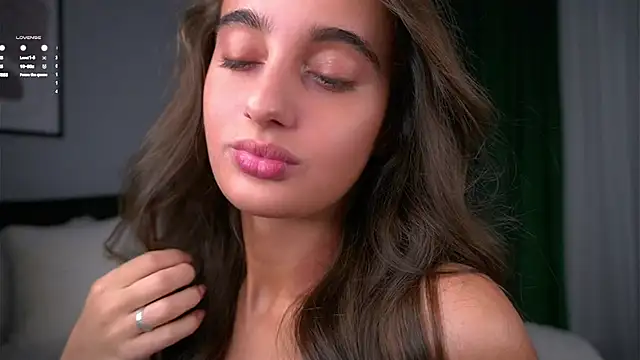 PiquingOgalala online show from 11.28.25