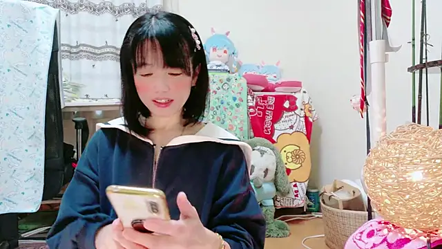 renapiyon8182 online show from 02.21.25